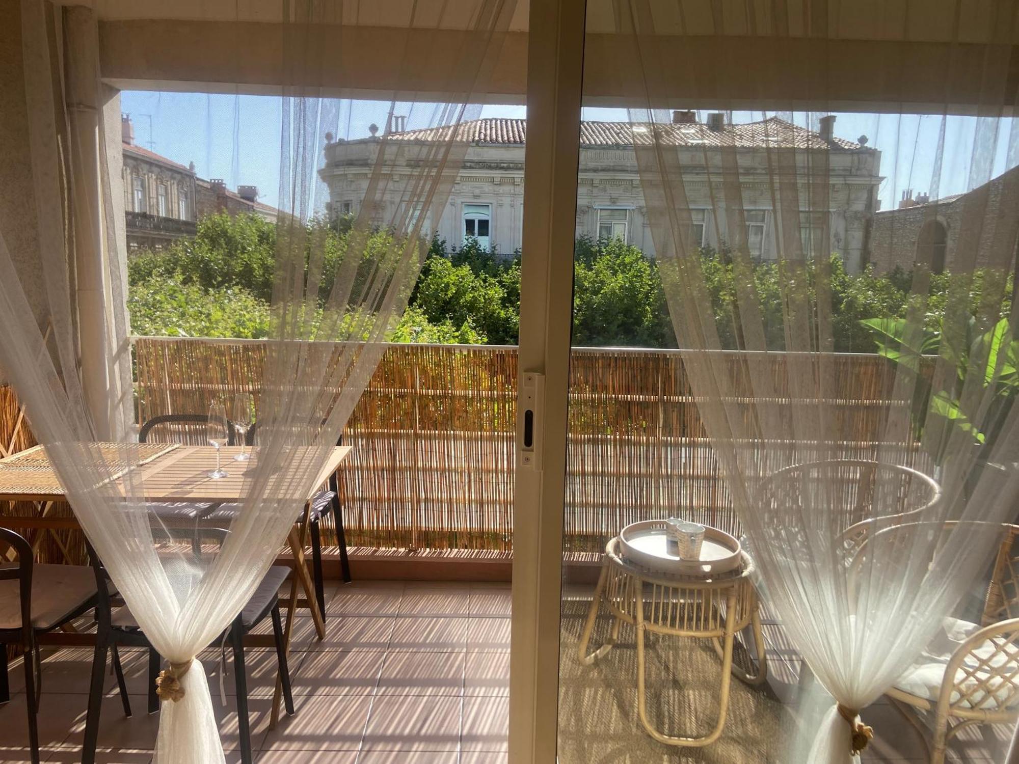 Charmant Appartement Central Terrasse Proche Gare Sète Kültér fotó